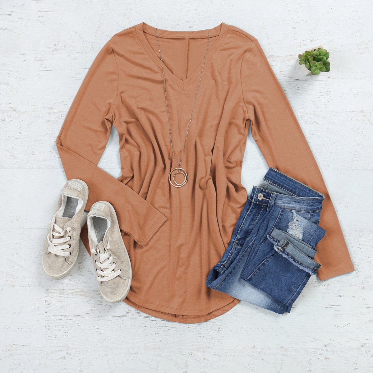 Premium Long Sleeve V-Neck Round Hem Top